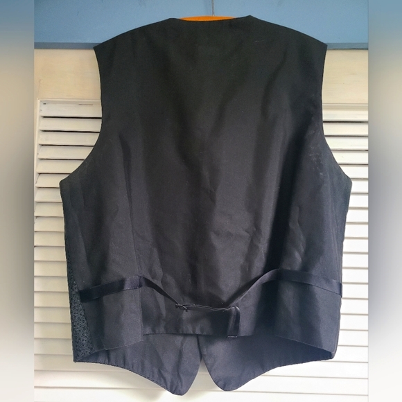 Oleg Cassini 5 button tuxedo vest | Size Large - Picture 2 of 3